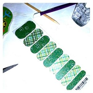 Jamberry nail wraps lucky Me